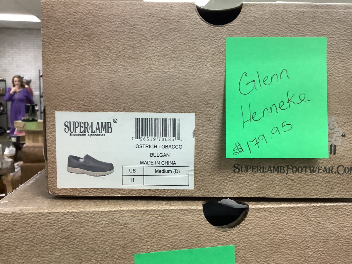 Superlamb Ostrich Tobacco Bulgan, Size 11 D